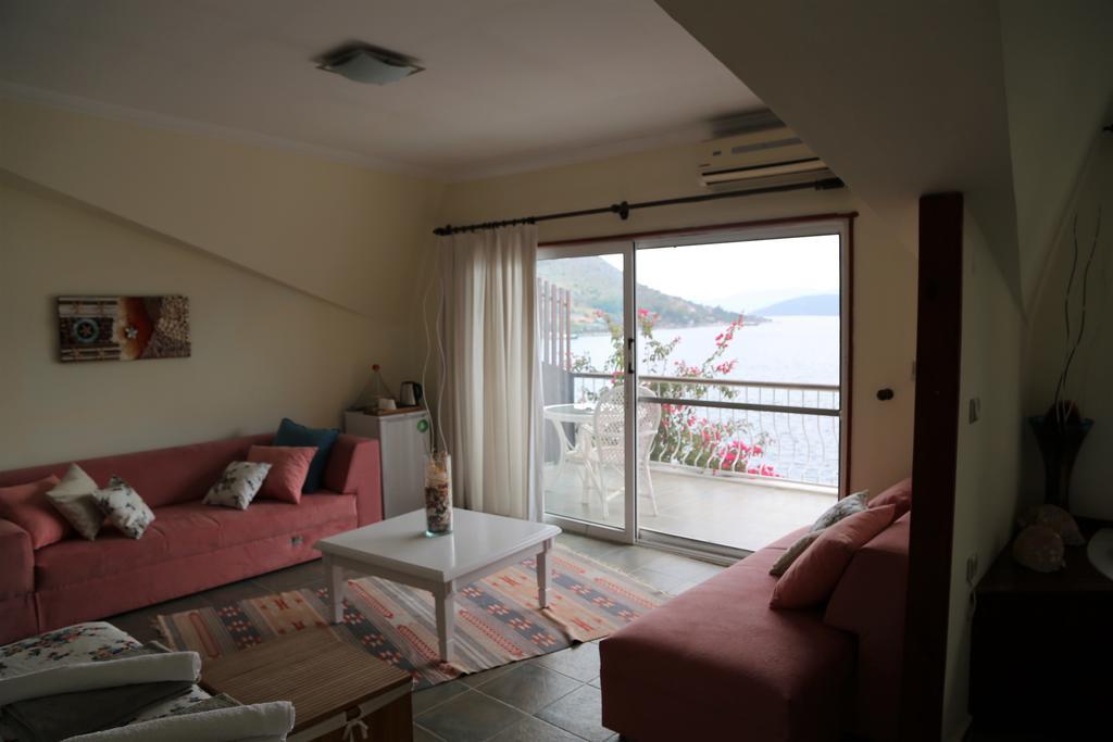 Dolphin Hotel Selimiye  Exterior photo