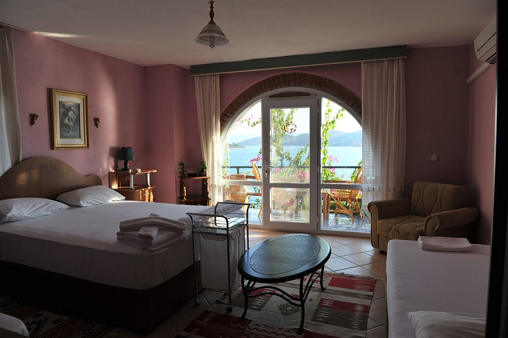 Dolphin Hotel Selimiye  Exterior photo